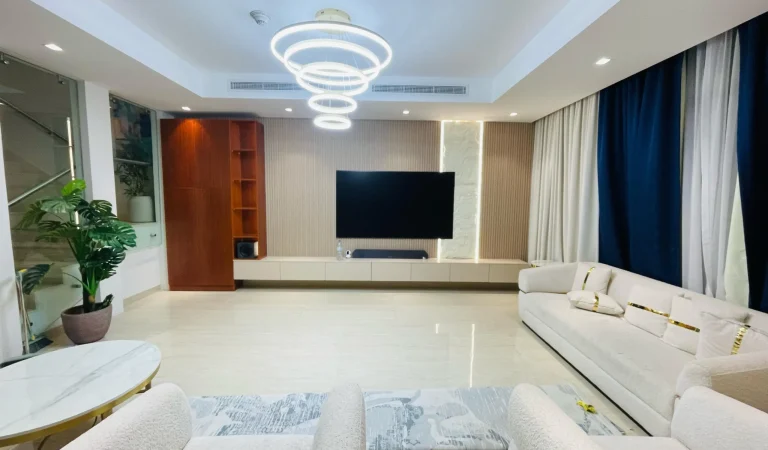Interior Designer in UAE